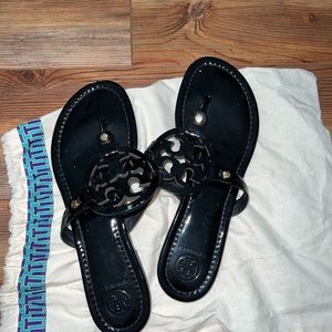Tory burch sandals